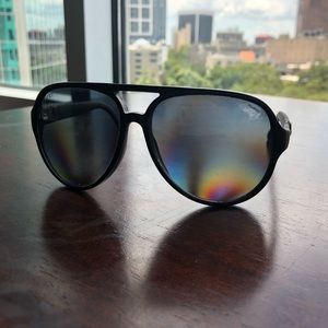 Gucci Polarized Sunglasses! Used